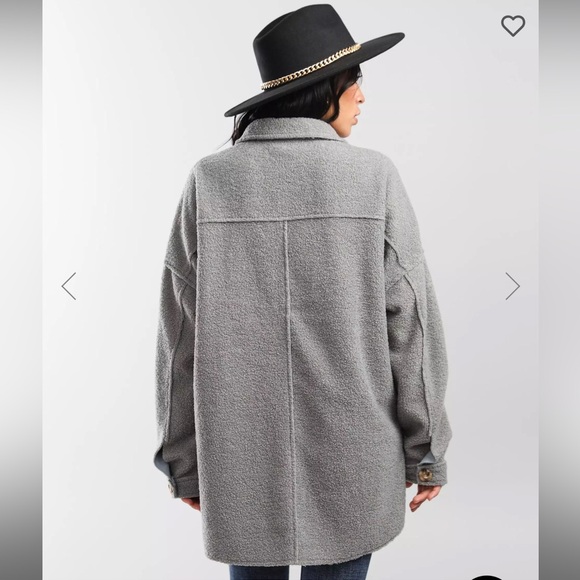 BKE Exclusive Oversized Fleece Shacket - Picture 4 of 4